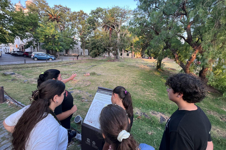 Colonia del Sacramento: Interactive Children's Sightseeing Tour of the Historic District