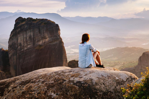 Atenas: Excursión de 2 días a Meteora con visitas guiadas y hotel