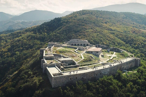 من سكوبيي: جولة نهارية إلى بريشتينا وبريزرن