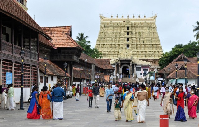 Visit Discovering Trivandrum (Full-Day Guided Sightseeing by Car) in Thiruvananthapuram