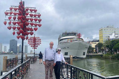 Avventura nella città di Da Nang: Cultura Storia Massaggio Tour privatoTour privato della città e del massaggio cieco in moto