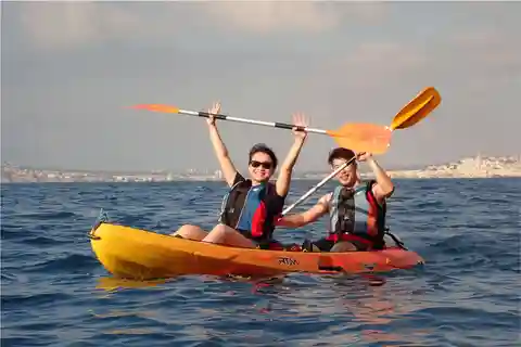 Altea : Excursion guidée en kayak au Morro de Toix