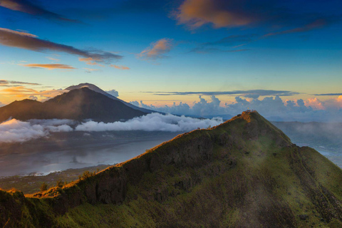 Bali: Caminhada guiada ao nascer do sol no Monte BaturBali: Visita guiada ao nascer do sol no Monte Batur