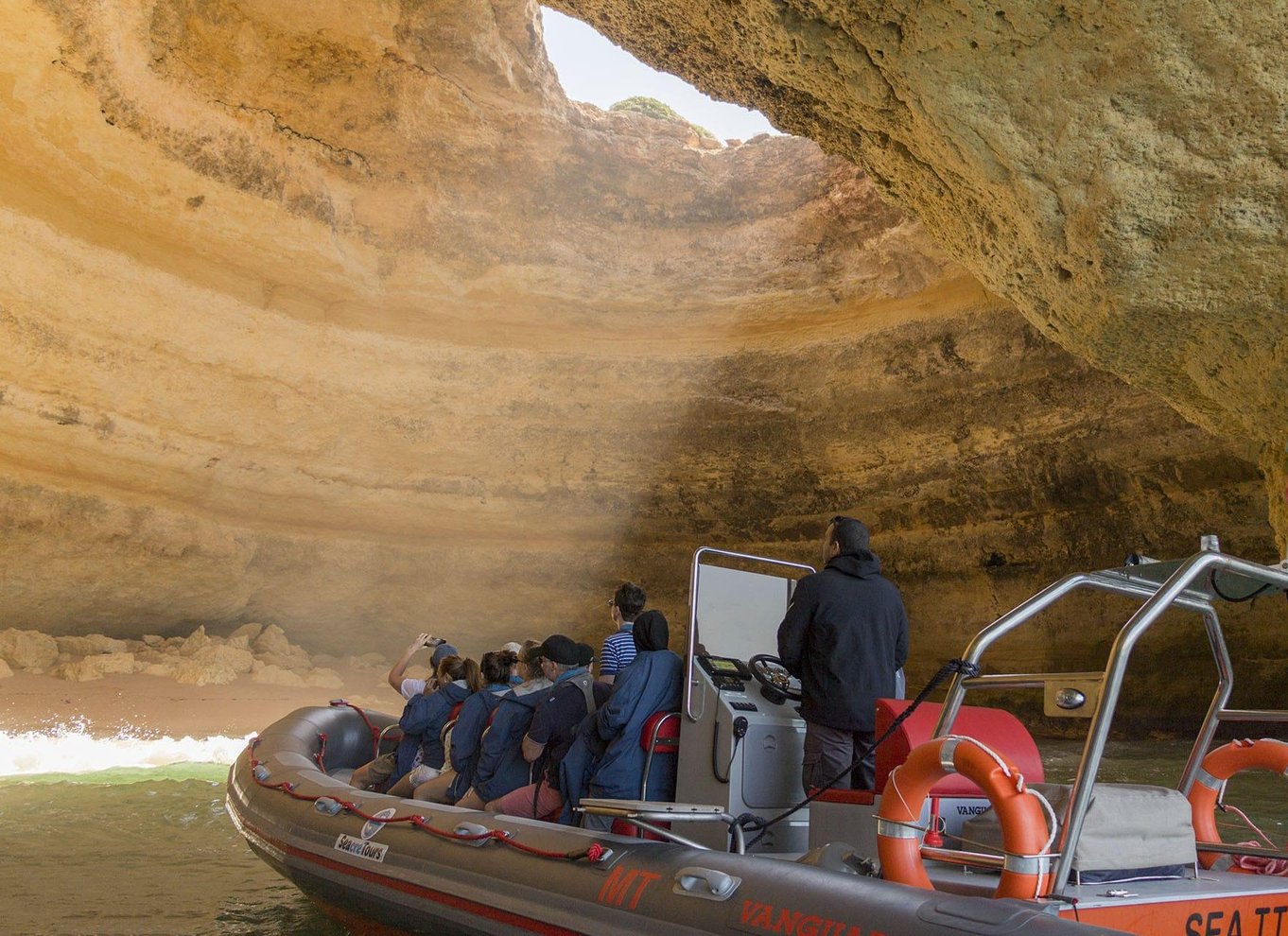 Albufeira: Delfinsafari og Benagil Cave Boat Cruise