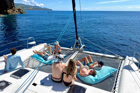 Shared Tour Catamaran Sailing: Vila Franca Islet & Beaches