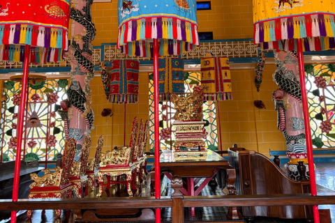 HCM: Excursión a Tay Ninh, la Montaña de la Virgen Negra y el Templo de Cao DaiVisita privada (2 sitios)