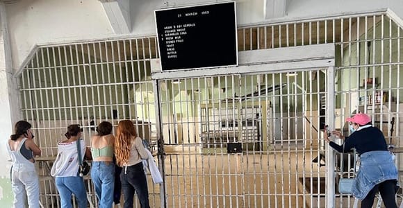 SF: Alcatraz Inside, Fähre und Audiotour mit Nachttour