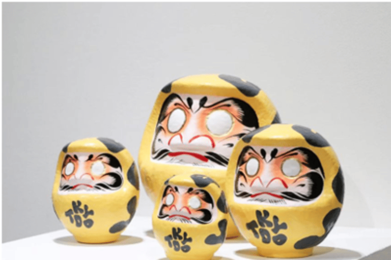 Tokyo: Daruma Painting Workshop and Religious Insight Tour Tokyo: Daruma Painting Workshop