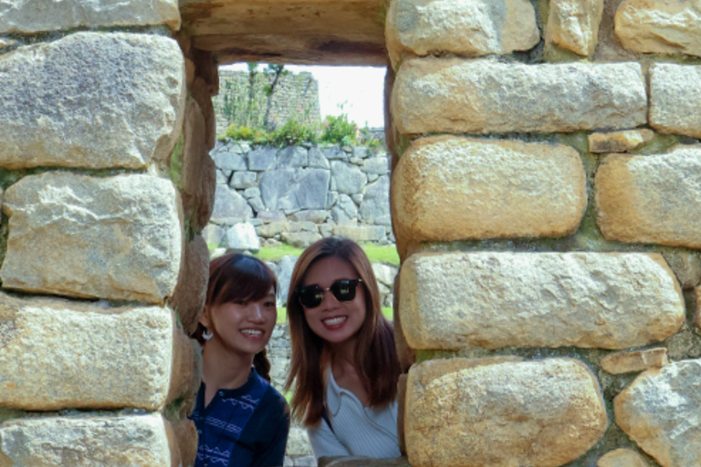 Cusco: 4 Day Jungle Adventure to Machu Picchu