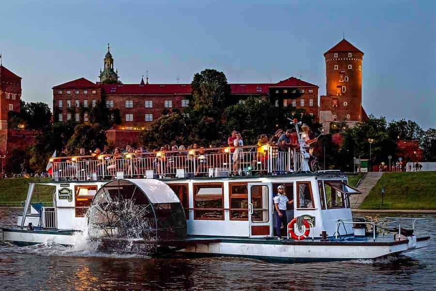Krakau: Sightseeing-Kreuzfahrt auf der Weichsel. Foto: GetYourGuide
