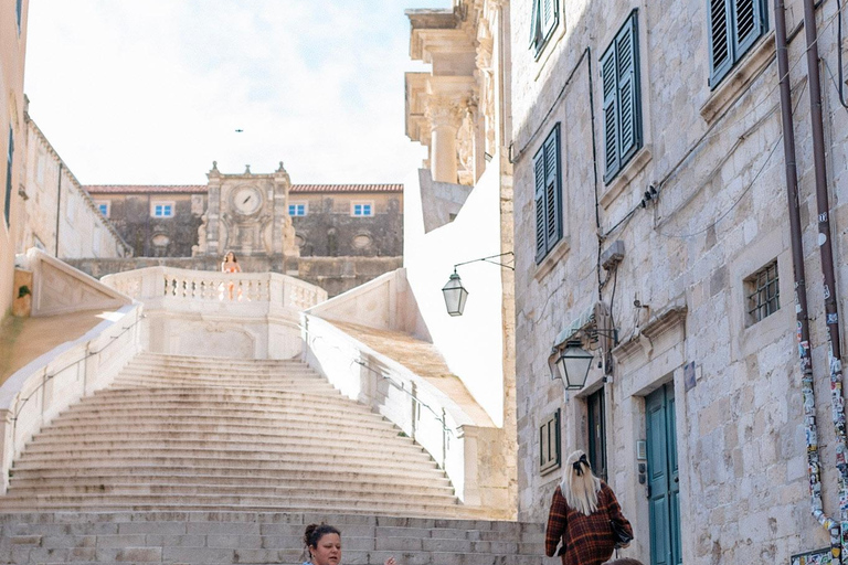Dubrovnik: French Old Town Walking Tour with a Local Live Guide Dubrovnik: French Old Town Walking Tour with a Local Guide