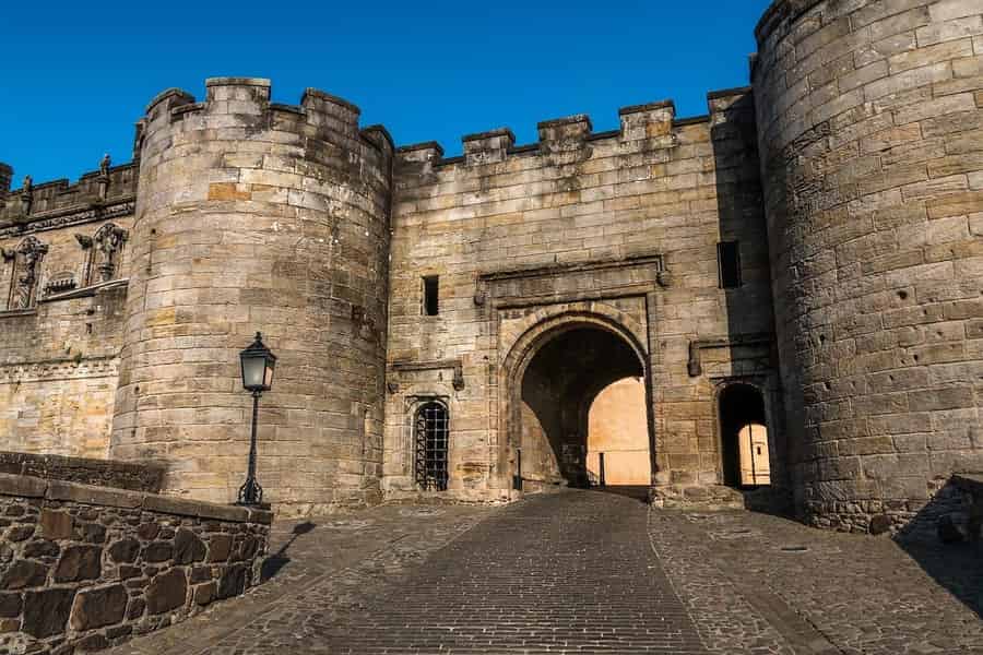 Glasgow Landausflug: - Loch Lomond - Stirling Castle. Foto: GetYourGuide