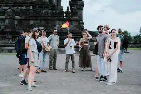 From Yogyakarta : Borobudur Prambanan Bromo Waterfall