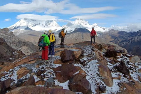 Huaraz: giornata intera con le cime innevate di San MateoHuaraz: giornata intera Nevado Mateo