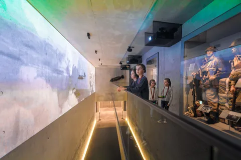 D-Day Unveiled: Museer och Mulberry Harbors Tour från Bayeux