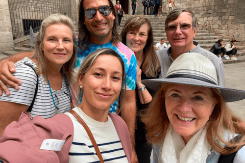 Barcelona: Sagrada Familia, Modernism, and Old Town Tour Tour in Italian