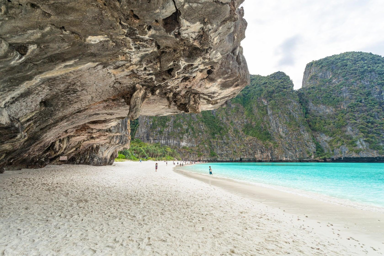 Phuket : Excursion de luxe d&#039;une journée aux îles Phi Phi