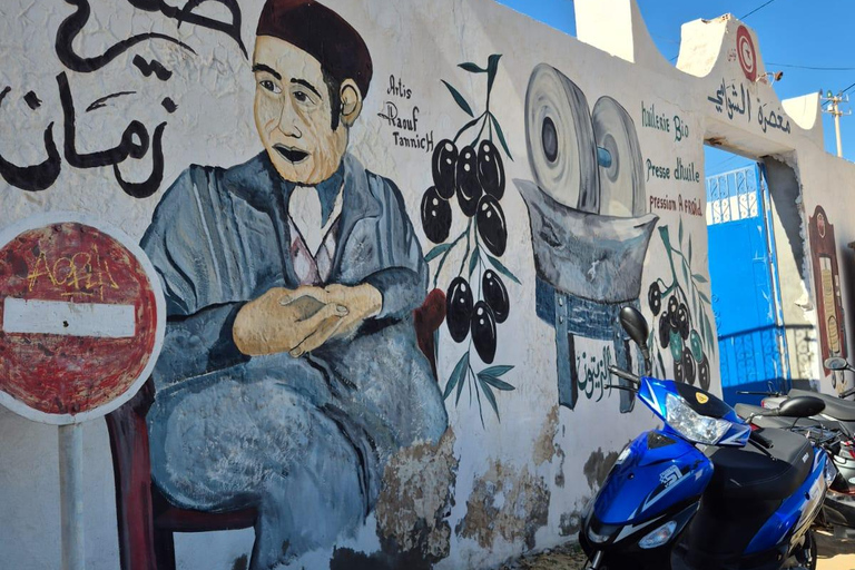 Best of Djerba by Scooter: Let's Ride, Let's Explore, Let's Have Fun! Complimentary Brik Best of Djerba by Scooter: We Ride, We Explore, We Love It!