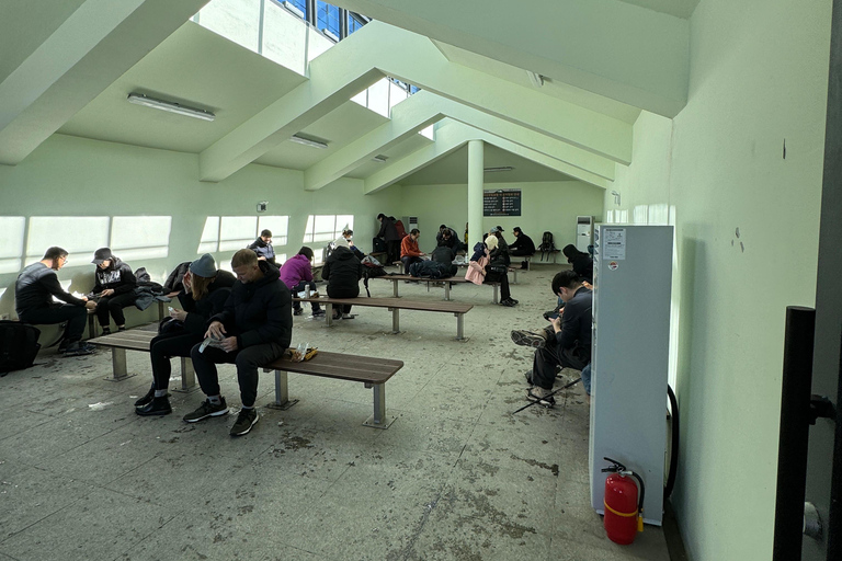 Randonnée au Hallasan sur l'île de Jeju, la plus haute montagne de Corée du SudJeju Hallasan ; randonnée pédestre des fleurs de neige avec déjeuner