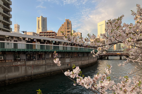 Retro Yokohama Bar Hopping 101 Tour w Noge_3 godz.Retro Yokohama Bar Hopping 101 dla początkujących w Noge