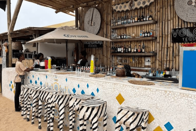 Accra: Sunsets, Famous Beaches & Bars Tour with a Free Drink