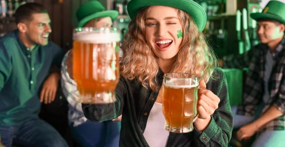 Irish Beer Tour in Dublin with Guinness Storehouse Tickets