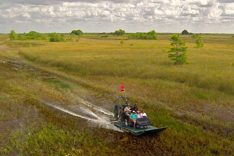 Miami Beach: 60 min Airboat, transfer i sanktuarium dzikich zwierzątEverglades