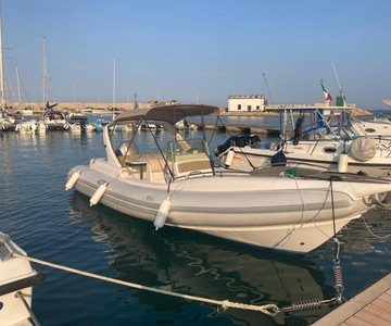 Otranto: Bootstour mit Aperitif und Schnorchelausrüstung