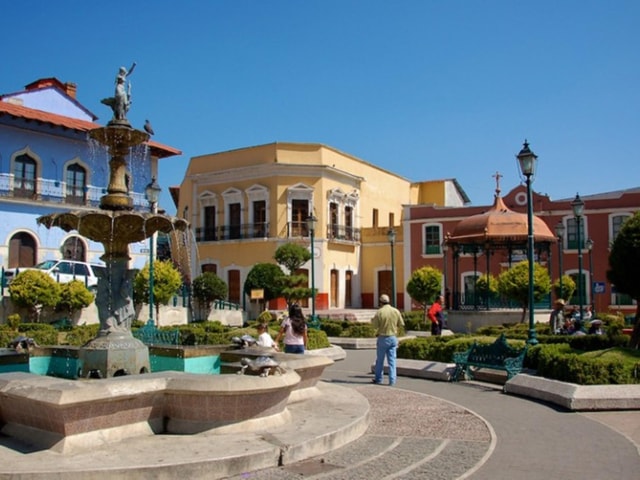 Mexico City: Private Magic Towns & Basaltic Prisms Tour