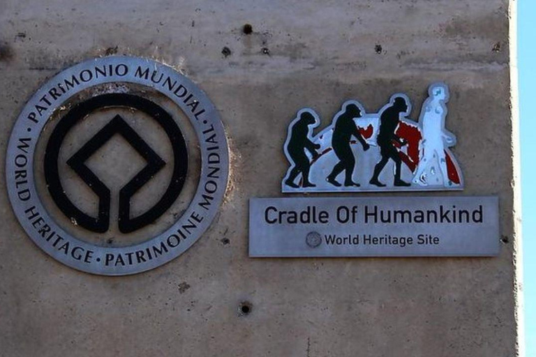 From Johannesburg: Cradle of Humankind Tour with Pickup