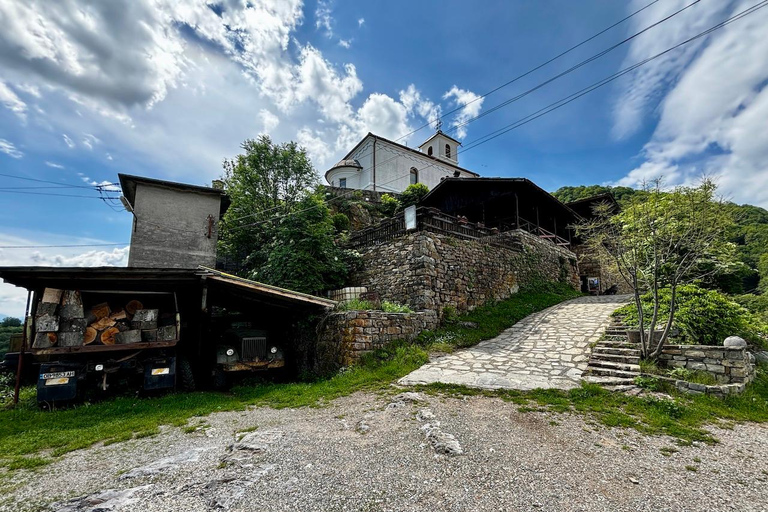 Glozhene-klostret och Stara Planina,Liten grupp från SofiaFrån Sofia: Glozhen-klostret och promenad i Stara Planina