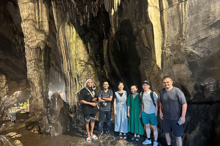 Visite d&#039;une jounée de la pagode des Parfums en groupeVisite d&#039;une jounée de la pagode des Parfums avec téléphérique.