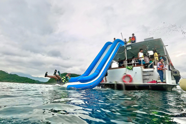 Hong Kong Sai Kung Full Day Snorkelling and Beach Yacht Tour