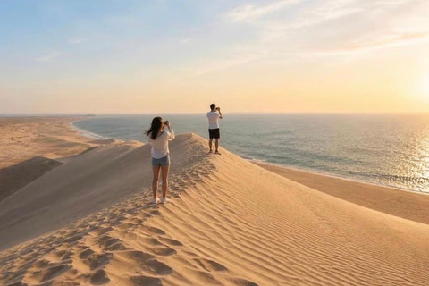 Doha: Khor Al Adaid Inland Sea 4WD Desert Excursion