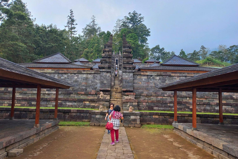 From Yogyakarta: Sukuh and Cetho Temple Private Tour