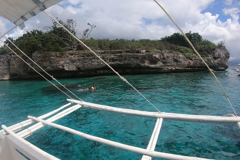 Moalboal: Island hopping i 1-dniowa wycieczka do wodospadu Mantayupan