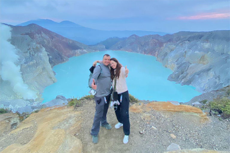 Banyuwangi: Mt. Ijen Sunrise Hike with Pickup & Health Check Private Tour with Pickup
