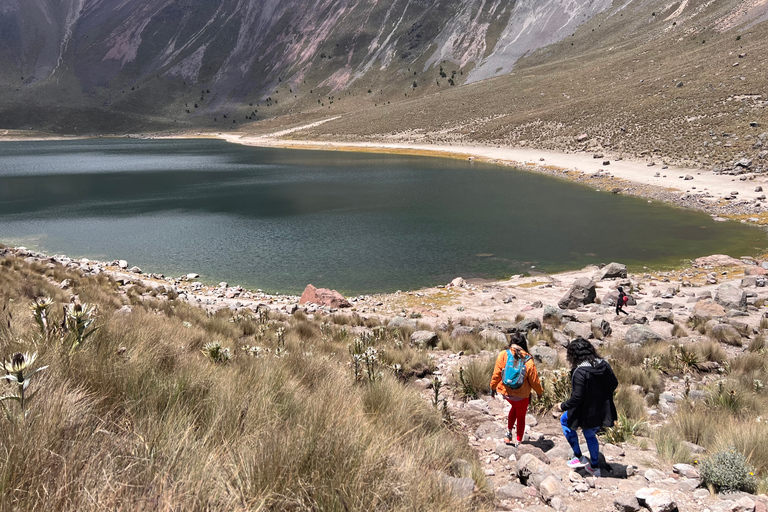 From Mexico city: Hike in Toluca's mountain (private tour) Toluca's Snowy Mountain: Private 8 kilometers Hike