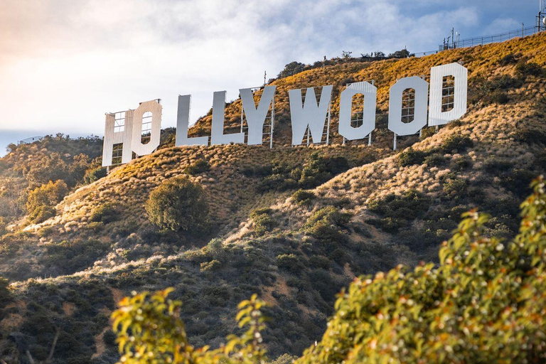 Los Angeles: Hollywood Sign Tour with Guide & Transfer