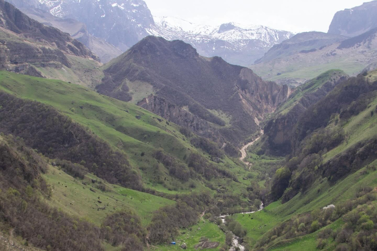 From Kuzun to Laza: Hiking Tour with Waterfalls Adventure