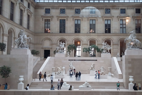 Paris : visite guidée du musée du Louvre de 2 heures avec accès réservéVisite en groupe