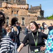 Edinburgh: Edinburgh Castle Guided History Tour with Tickets