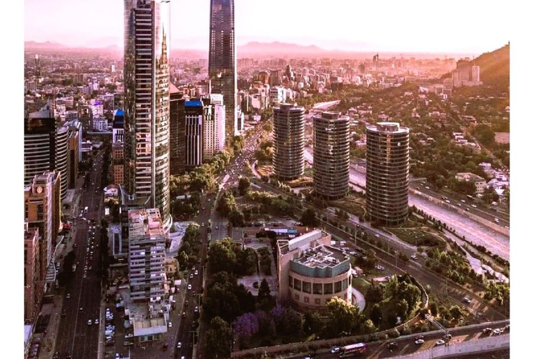 Santiago : visite privée de la ville et dégustation de vins à Viña Santa Rita