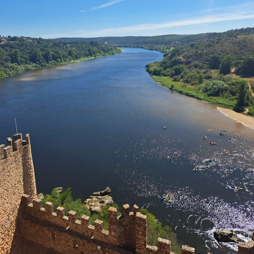 Tomar: Almourol Castle, Constância, convent of Christ… | GetYourGuide