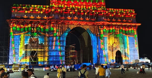 Mumbai City Night Guided Tour mit leckerem Street Food