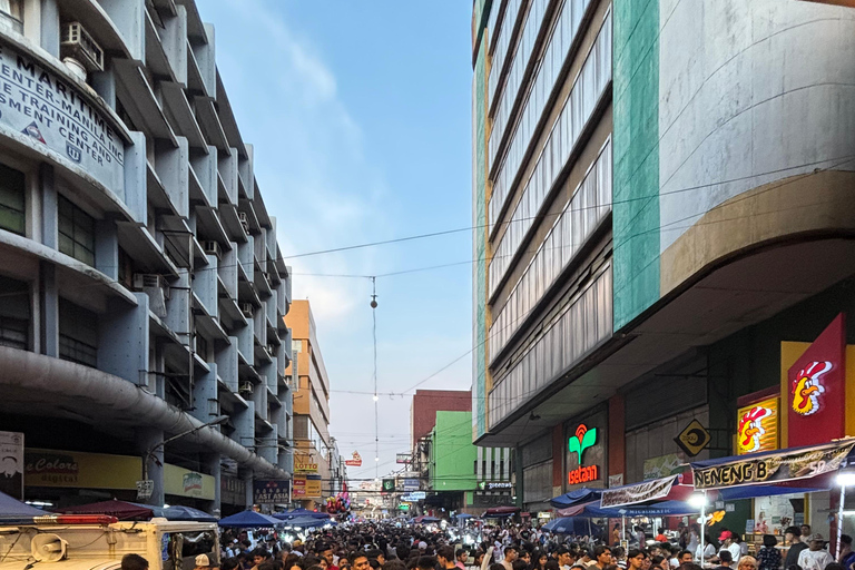 Manila: best shopping districts and Food Parks Guided Tour