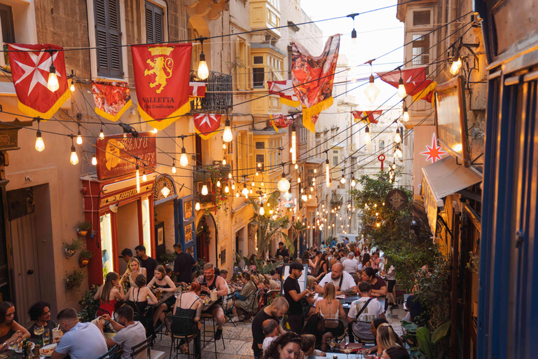 Valletta: Evening Walking Tour with a Local Guide