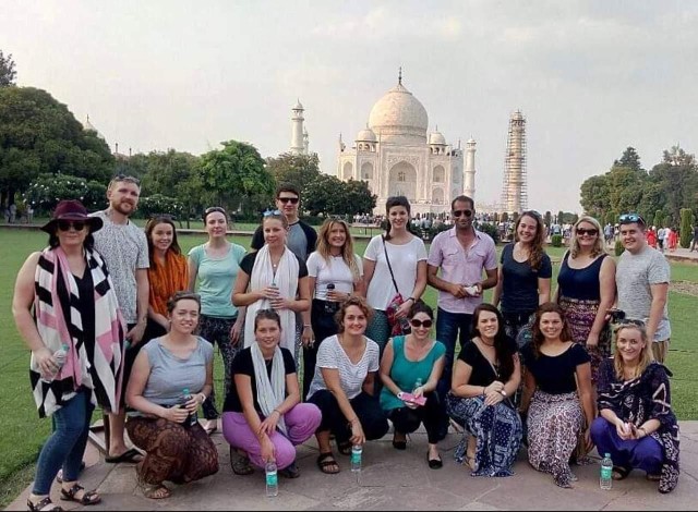 Visit Agra Skip-the-Line Taj Mahal & Agra Fort Private Tour in Agra