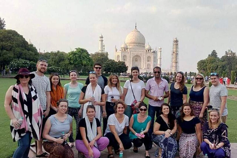 Agra: Skip-the-Line Taj Mahal & Agra Fort Private TourAgra: Taj Mahal & Agra Fort Private Tour ohne Anstehen