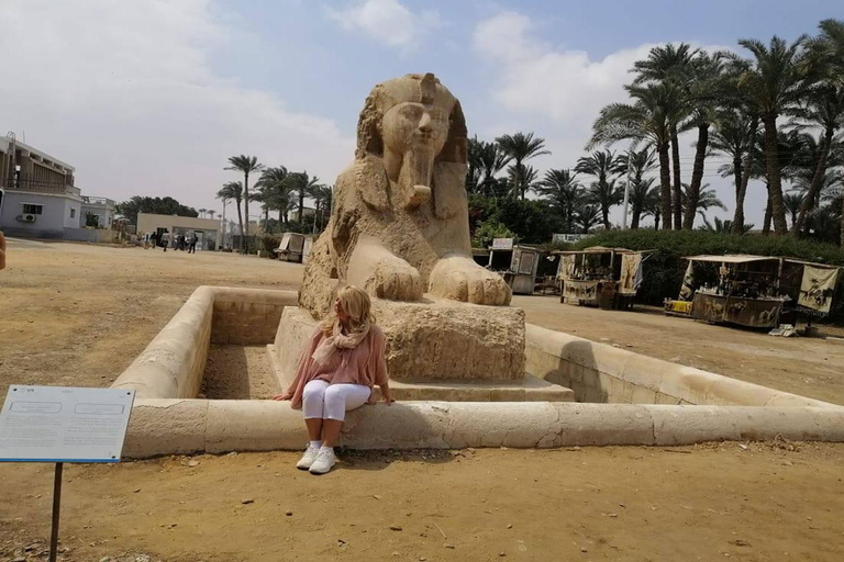 Viaggio privato All-Inclusive Piramidi di Giza, Memphis e SaqqaraTour privato senza biglietti d&#039;ingresso